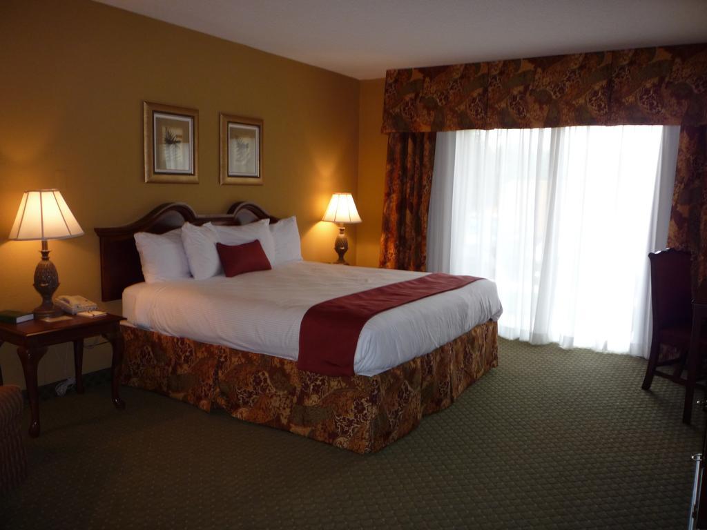 Fredericksburg Hospitality House Hotel Exteriör bild